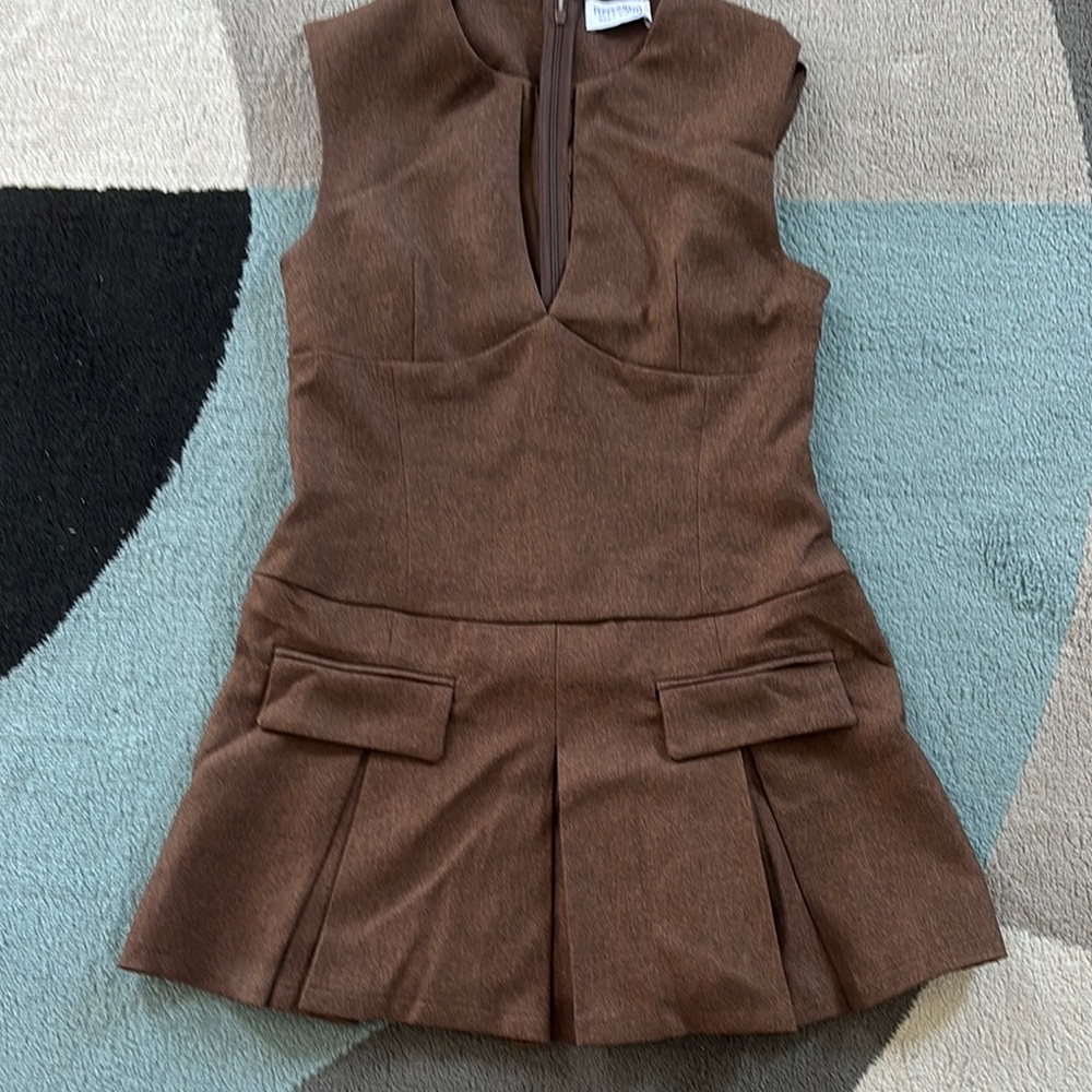 PepperMayo Brown Cassia Sleeveless Dress with Pleated Skirt Size 8